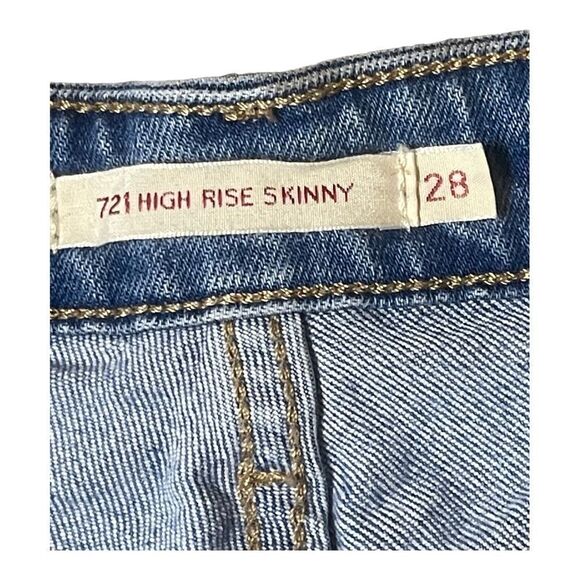 Levis Jeans Women 28 721 High Rise Skinny Blue Star Studded Distressed Jeans - Picture 6 of 9